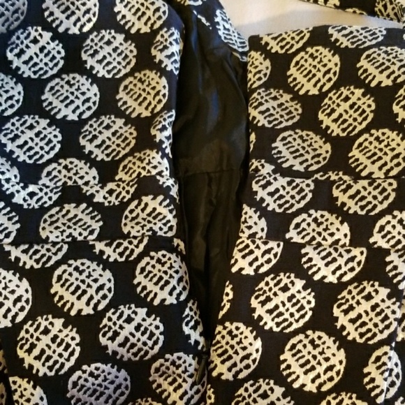 LIMITED EDITION DRESS - Picture 4 of 8